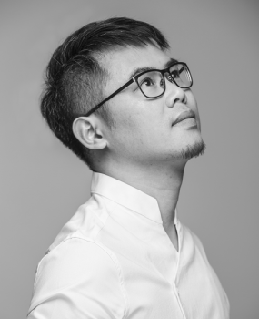 羅偉