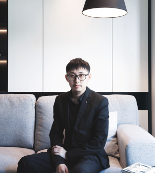 王瑋